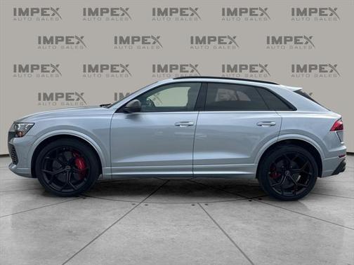 2025 Audi RS Q8 4.0T