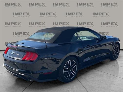 2022 Ford Mustang EcoBoost Premium