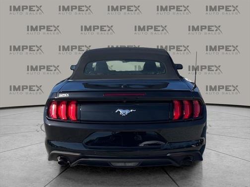 2022 Ford Mustang EcoBoost Premium