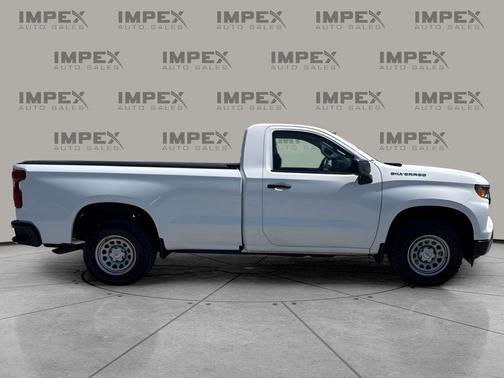 Summit White 2022 Chevrolet Silverado 1500 WT