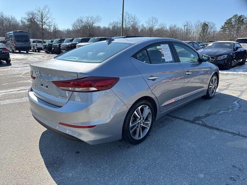2017 Hyundai ELANTRA Limited