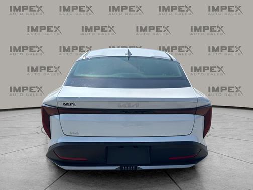 Snow White Pearl 2025 Kia K4 LXS