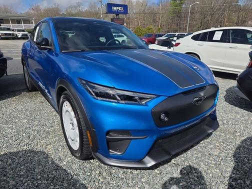 2025 Ford Mustang Mach-E GT