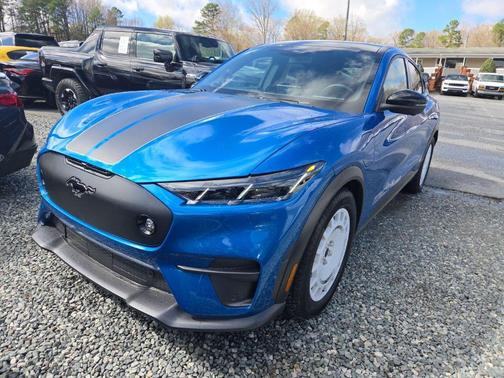 2025 Ford Mustang Mach-E GT