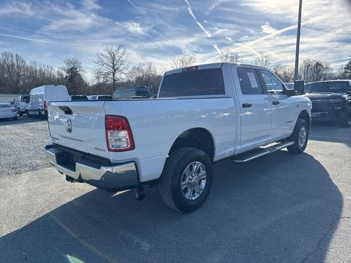 2023 RAM 2500 Big Horn Crew Cab 4x4 6'4' Box