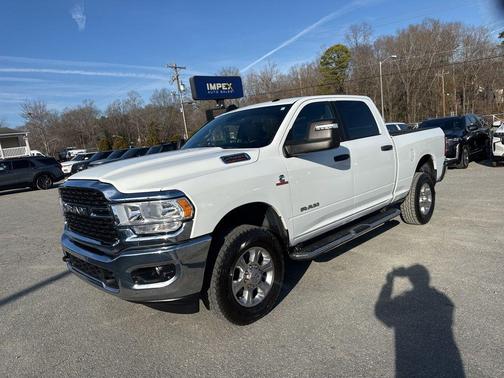 2023 RAM 2500 Big Horn Crew Cab 4x4 6'4' Box