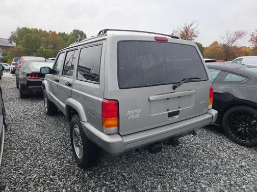2000 Jeep Cherokee Classic 4WD