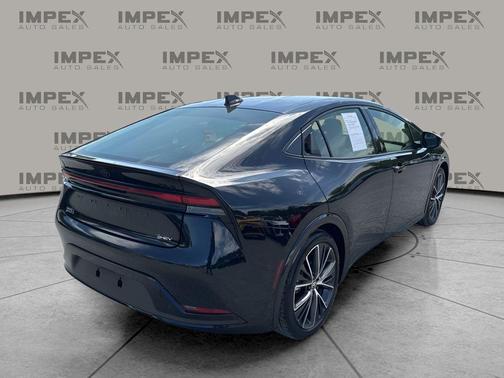 2025 Toyota Prius XLE