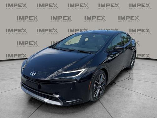 2025 Toyota Prius XLE