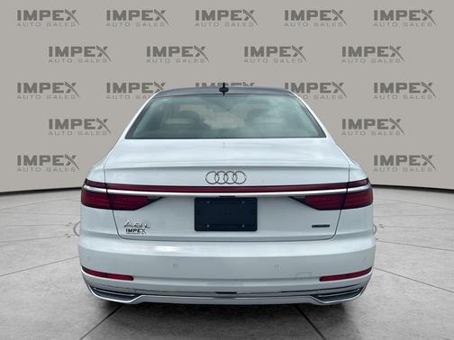Glacier White Metallic 2021 Audi A8 L 55