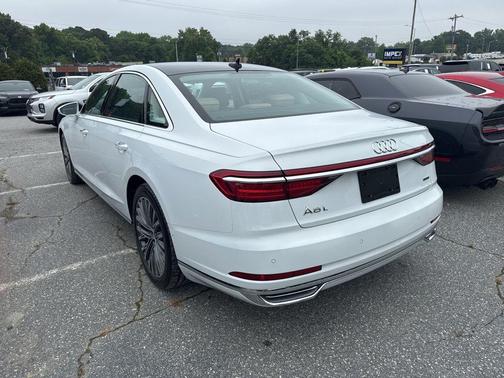 Glacier White Metallic 2021 Audi A8 L 55