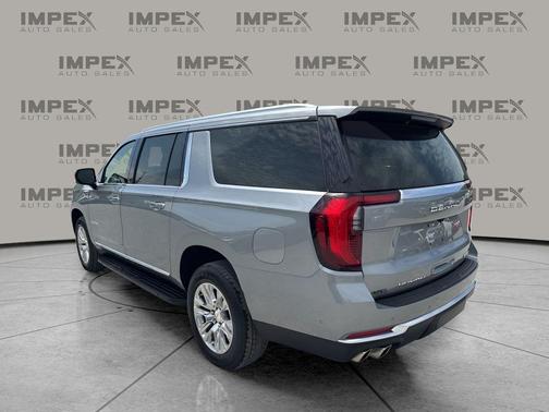 Sterling Metallic 2025 GMC Yukon XL Denali