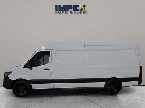 2025 Mercedes-Benz Sprinter 2500 High Roof