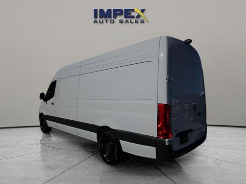 2025 Mercedes-Benz Sprinter 2500 High Roof