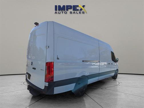 2025 Mercedes-Benz Sprinter 2500 High Roof