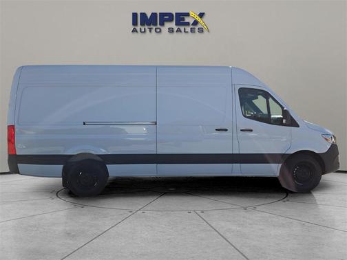 2025 Mercedes-Benz Sprinter 2500 High Roof