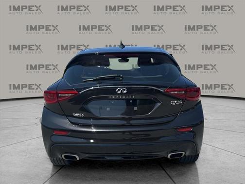 2019 INFINITI QX30 PURE