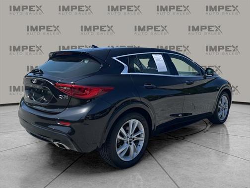 2019 INFINITI QX30 PURE