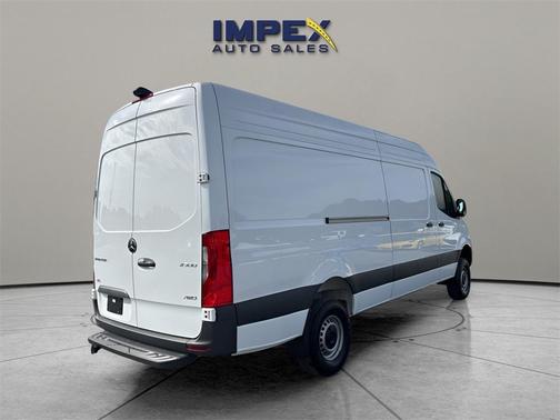 2025 Mercedes-Benz Sprinter 2500 High Roof