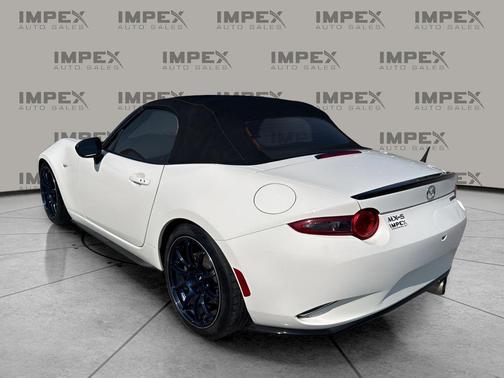 2021 Mazda MX-5 Miata Sport