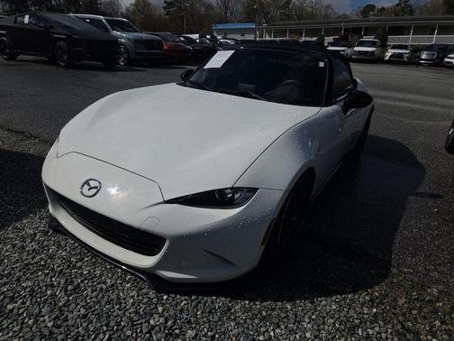 2021 Mazda MX-5 Miata Sport