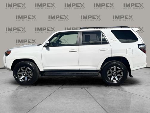 2024 Toyota 4Runner TRD Off Road Premium