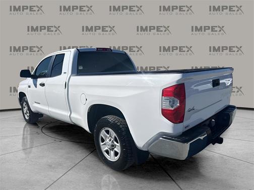 2017 Toyota Tundra SR5