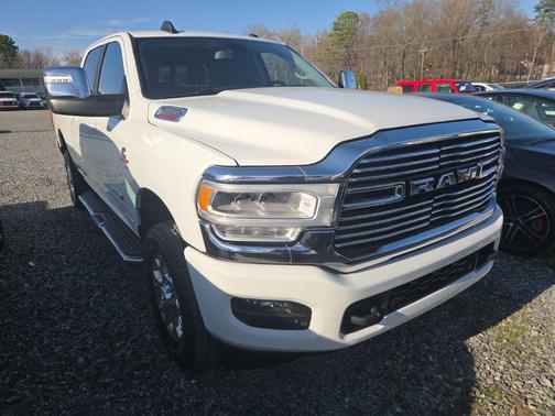2024 RAM 2500 Laramie Crew Cab 4x4 6'4' Box