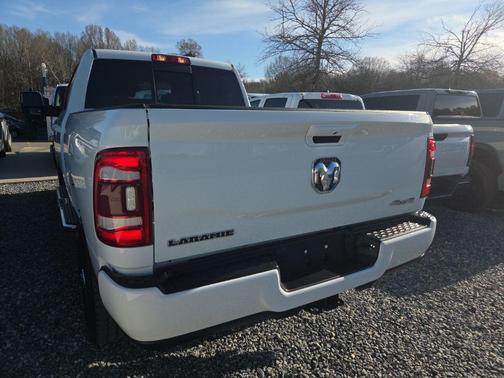 2024 RAM 2500 Laramie Crew Cab 4x4 6'4' Box