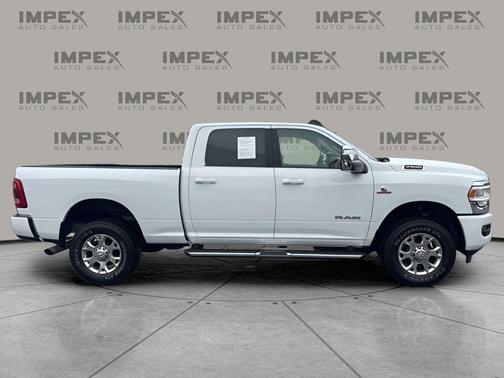 2024 RAM 2500 Laramie Crew Cab 4x4 6'4' Box