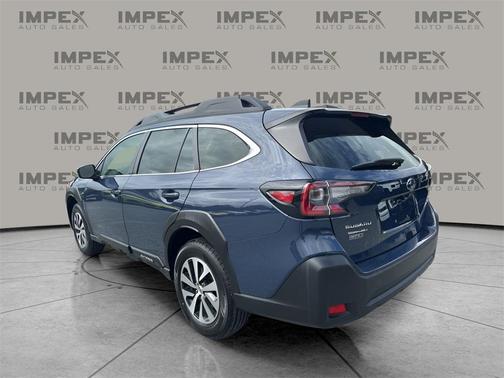 2023 Subaru Outback Base