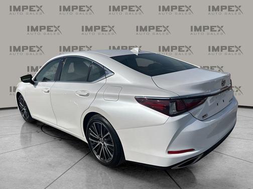 2025 Lexus ES 350 Base