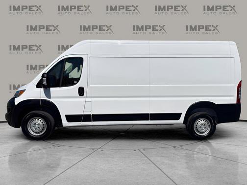 Bright White Clearcoat 2025 RAM ProMaster 2500 Tradesman