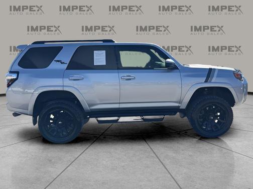 2021 Toyota 4Runner TRD Off Road
