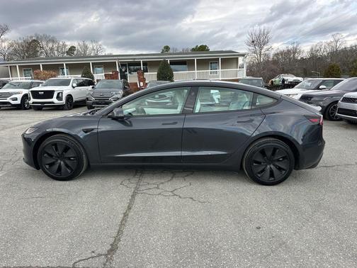 2024 Tesla Model 3 Long Range
