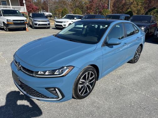 2025 Volkswagen Jetta 1.5T SE