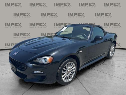 Forte Black Metallic 2018 FIAT 124 Spider Base