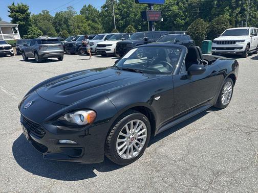 Forte Black Metallic 2018 FIAT 124 Spider Base