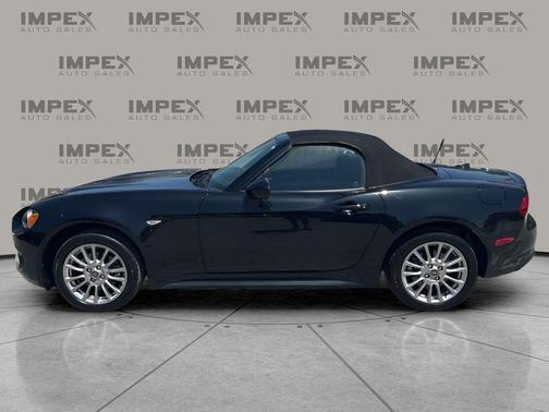 Forte Black Metallic 2018 FIAT 124 Spider Base