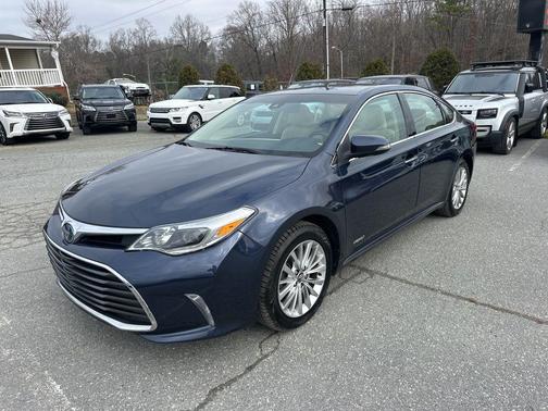 2018 Toyota Avalon Hybrid Limited