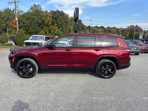 Velvet Red Pearlcoat 2025 Jeep Grand Cherokee L Limited