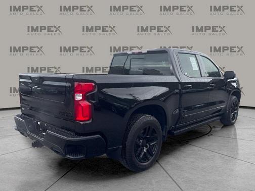 Black 2024 Chevrolet Silverado 1500 High Country
