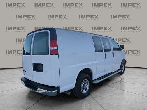 2024 Chevrolet Express 2500 RWD 2500 Regular Wheelbase WT
