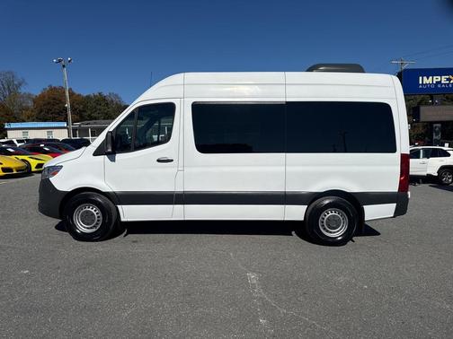 2022 Mercedes-Benz Sprinter 2500 Standard Roof