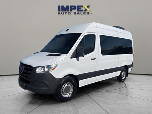 2022 Mercedes-Benz Sprinter 2500 Standard Roof