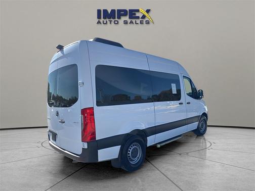 2022 Mercedes-Benz Sprinter 2500 Standard Roof