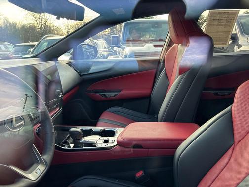 2024 Lexus NX 350 F SPORT Handling