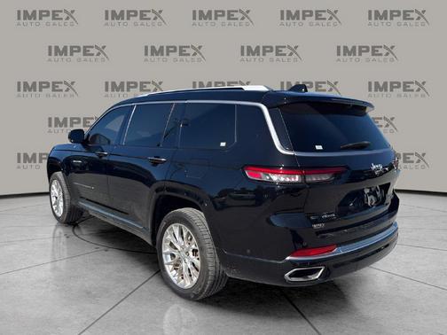 Diamond Black Crystal Pearlcoat 2021 Jeep Grand Cherokee L Summit