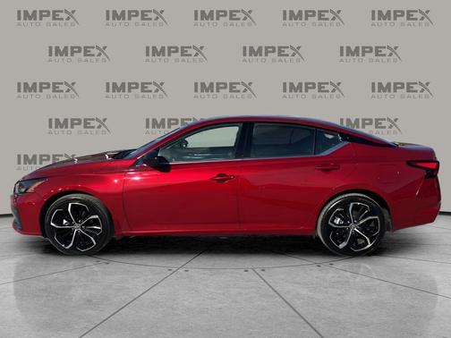 2025 Nissan Altima SR AWD