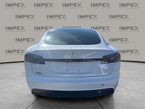 2022 Tesla Model S Base